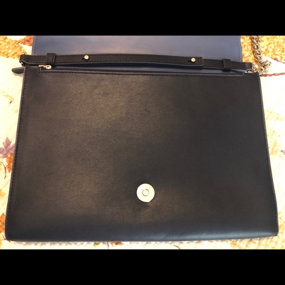 🔥🌟HOST PICK🌟🔥Authentic Kate Spade Leather Bag - “2 IN 1” Crossbody & Clutch - Picture 9 of 16